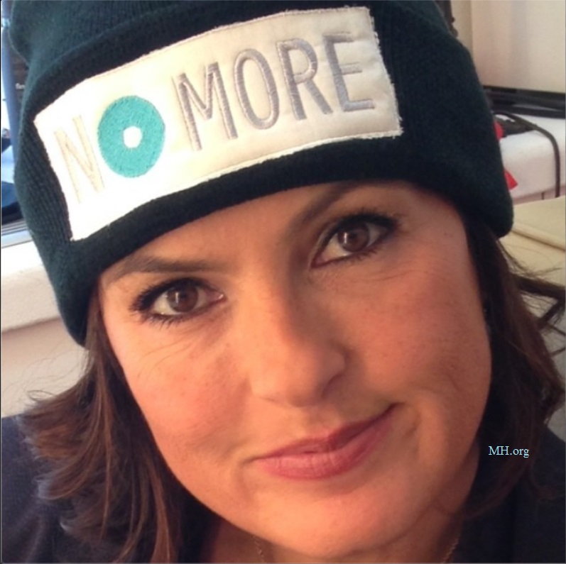 2014 Mariska In Her 'No More' Hat