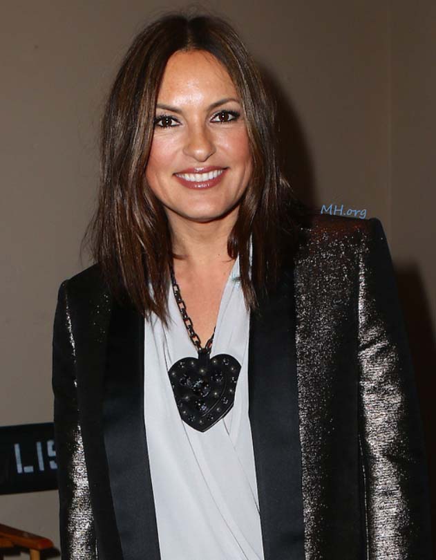 2015 Mariska Attends Home For The Holidays