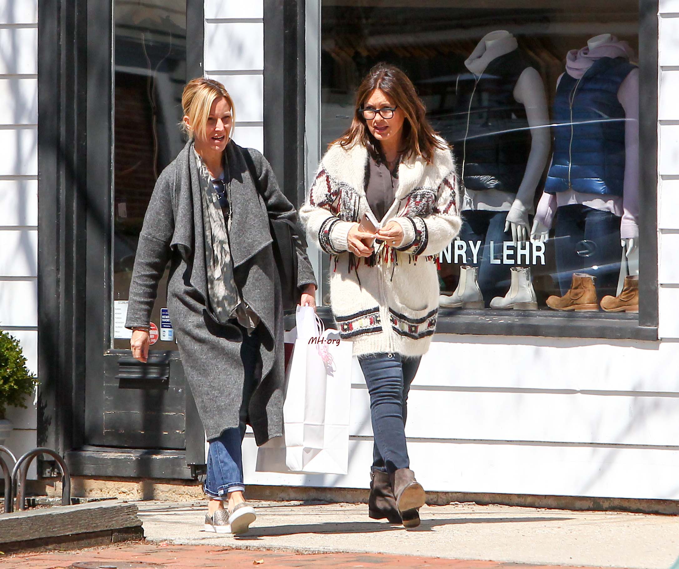 2016 Mariska & Maile Out & About